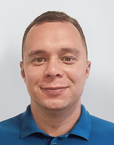 Lukasz D.